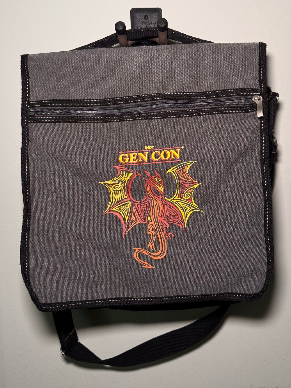 Gen Con Indy Gray Messenger Bag Dragon Logo Tabletop RPG D&D Shoulder Tote 2013